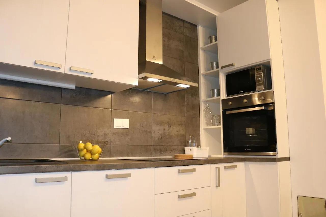 Apartment D&E Punat - Free Parking And Wi-Fi