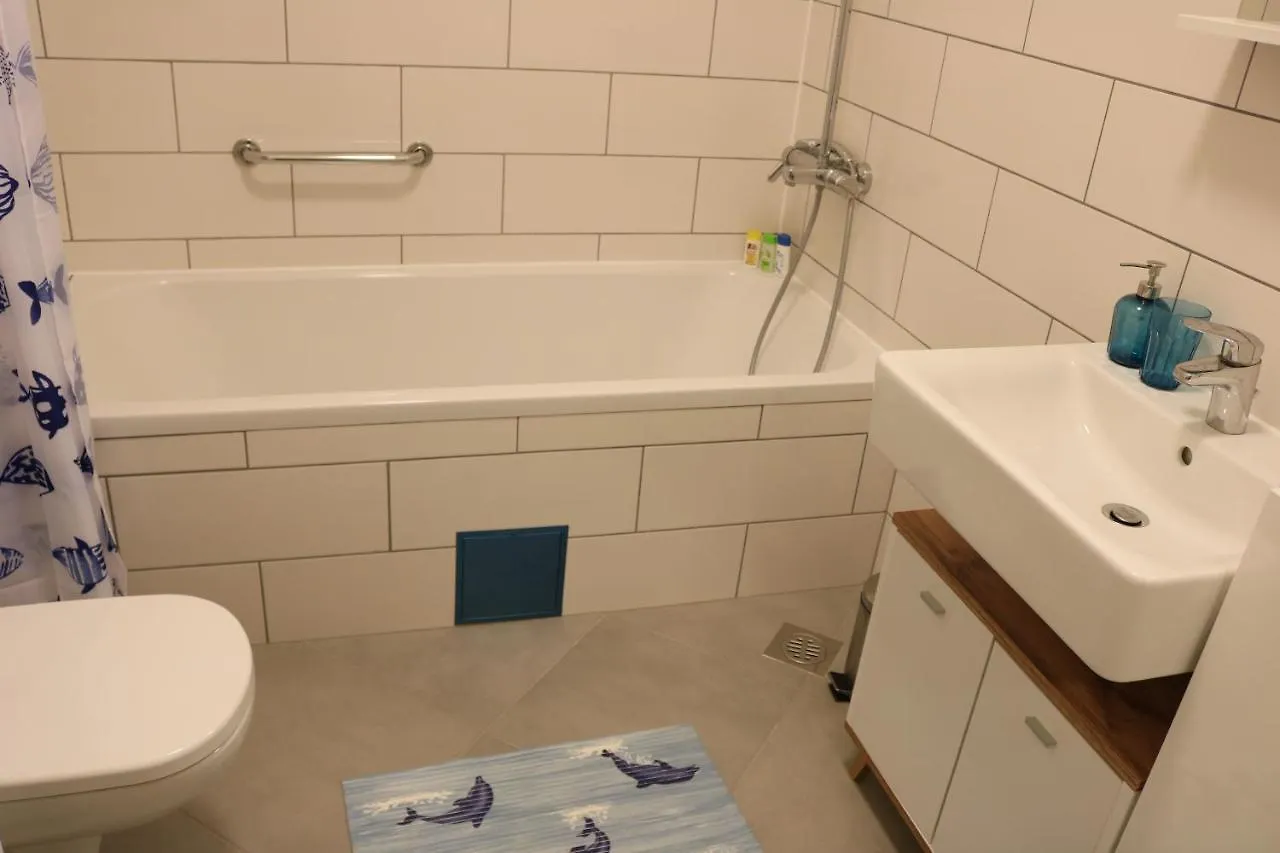Apartment D&E Punat - Free Parking And Wi-Fi 0*,