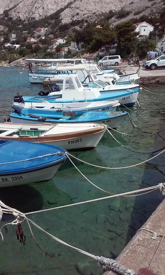 Apartment D&E Punat - Free Parking And Wi-Fi